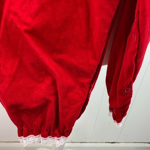 Vintage Hickory Hill 24-months Red Romper Suit My First Christmas - Picture 9 of 10